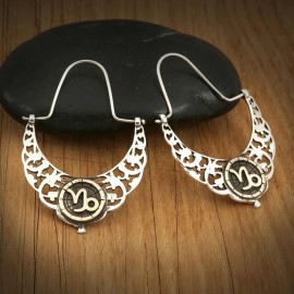 Boğa Burcu Gümüş Küpe